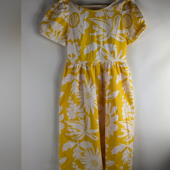 compania fantastica Dresses & Skirts - NWT Summer Dress Size Small